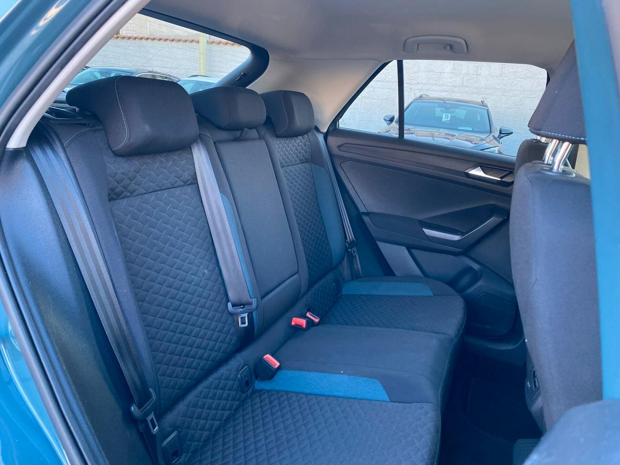 Volkswagen T-Roc Business IQ. Drive 1.0 TSI 116CV