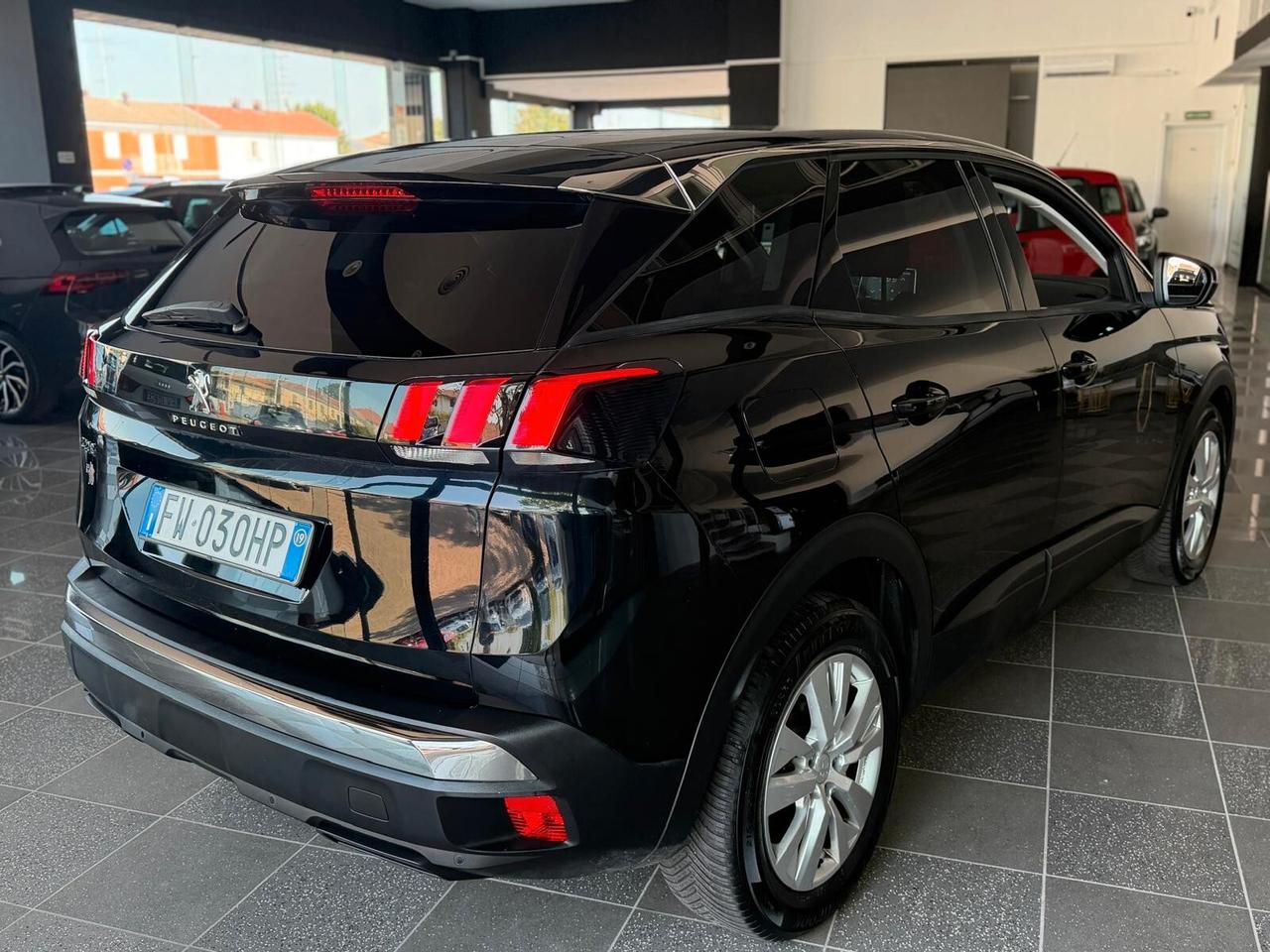 Peugeot 3008 BlueHDi 130 S&S Allure