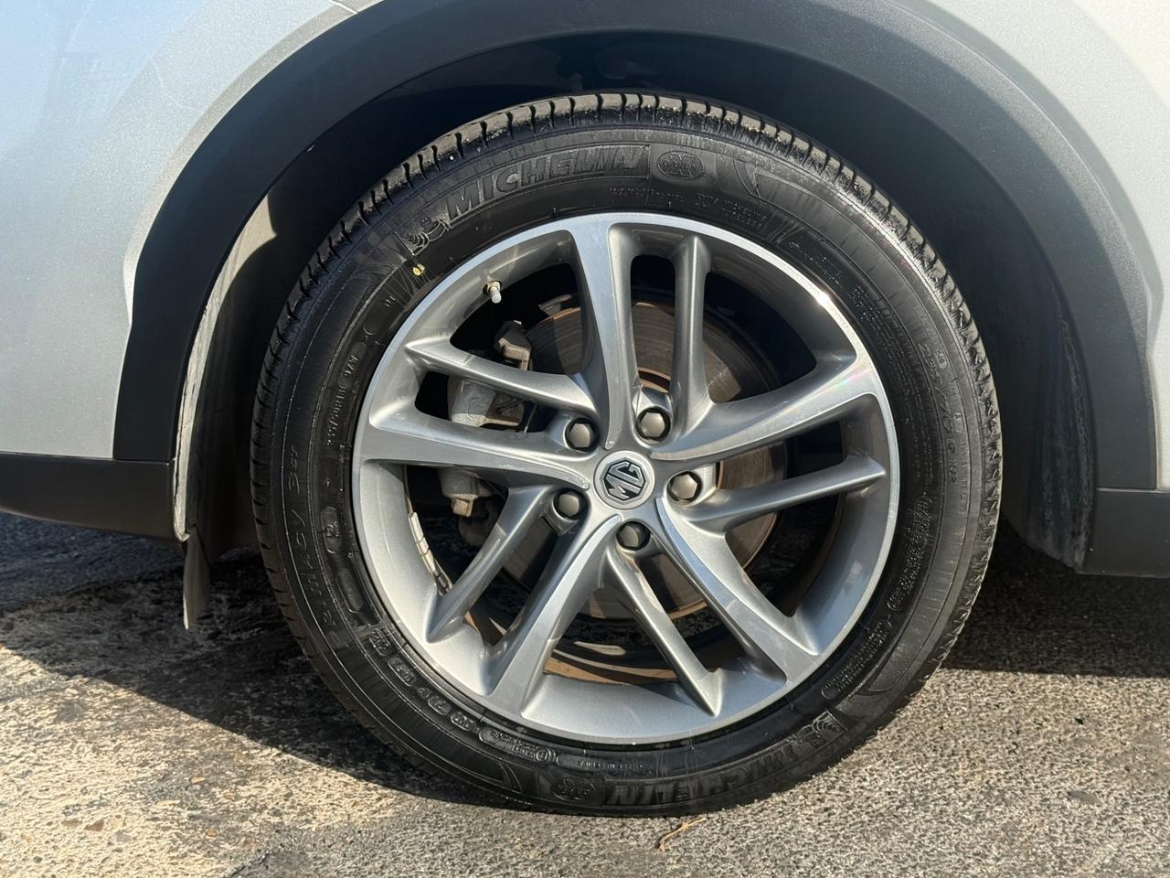 MG HS 1.5 t Luxury Automatica Tetto km: 30.261