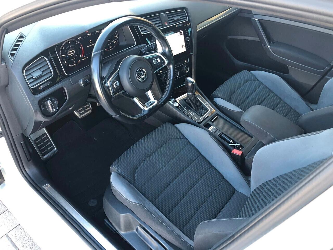 Volkswagen Golf 1.6 TDI 115 CV DSG r-line Sport 2018