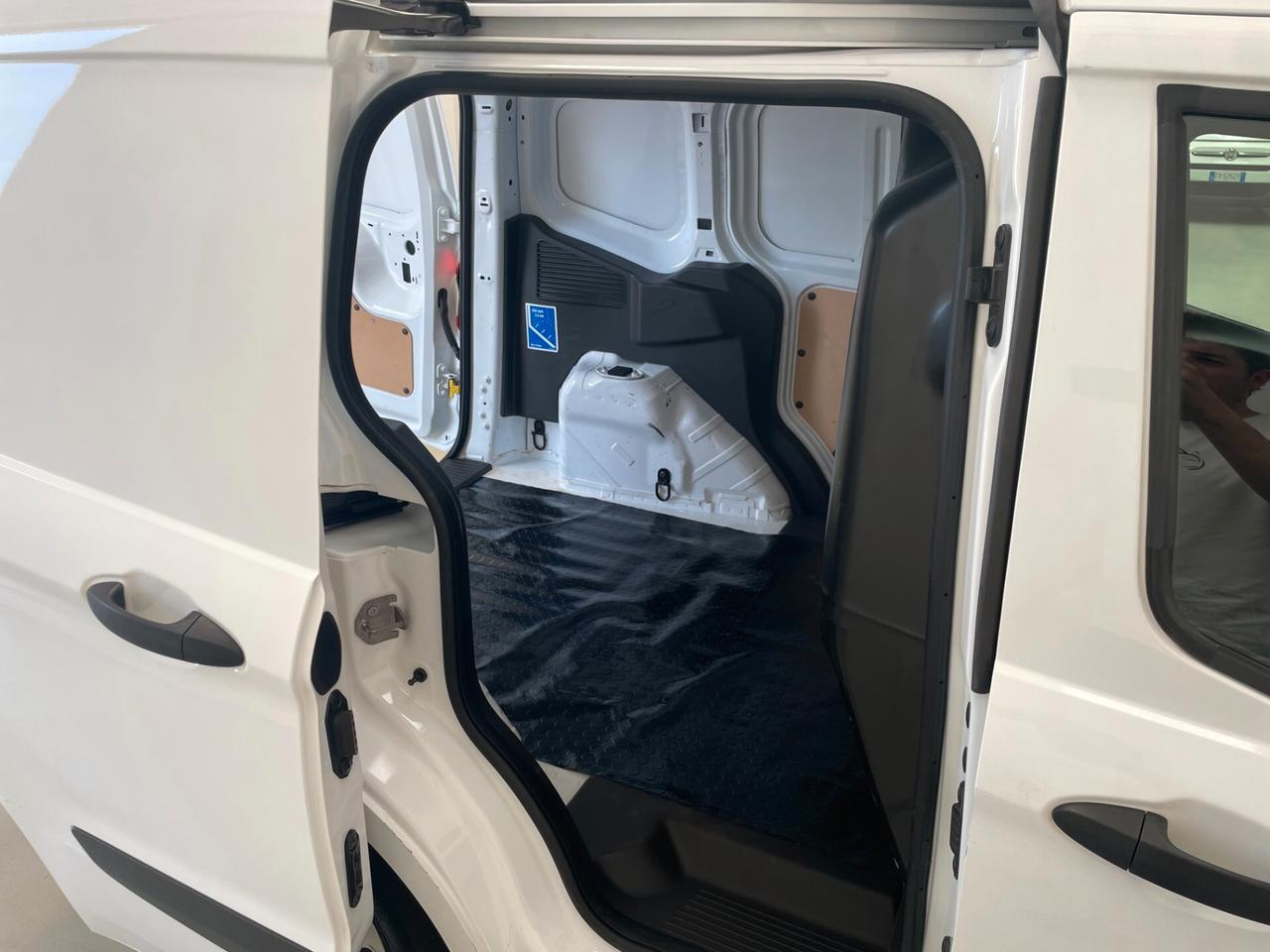 Ford Transit Courier 1.5 TDCi 75CV Van Trend