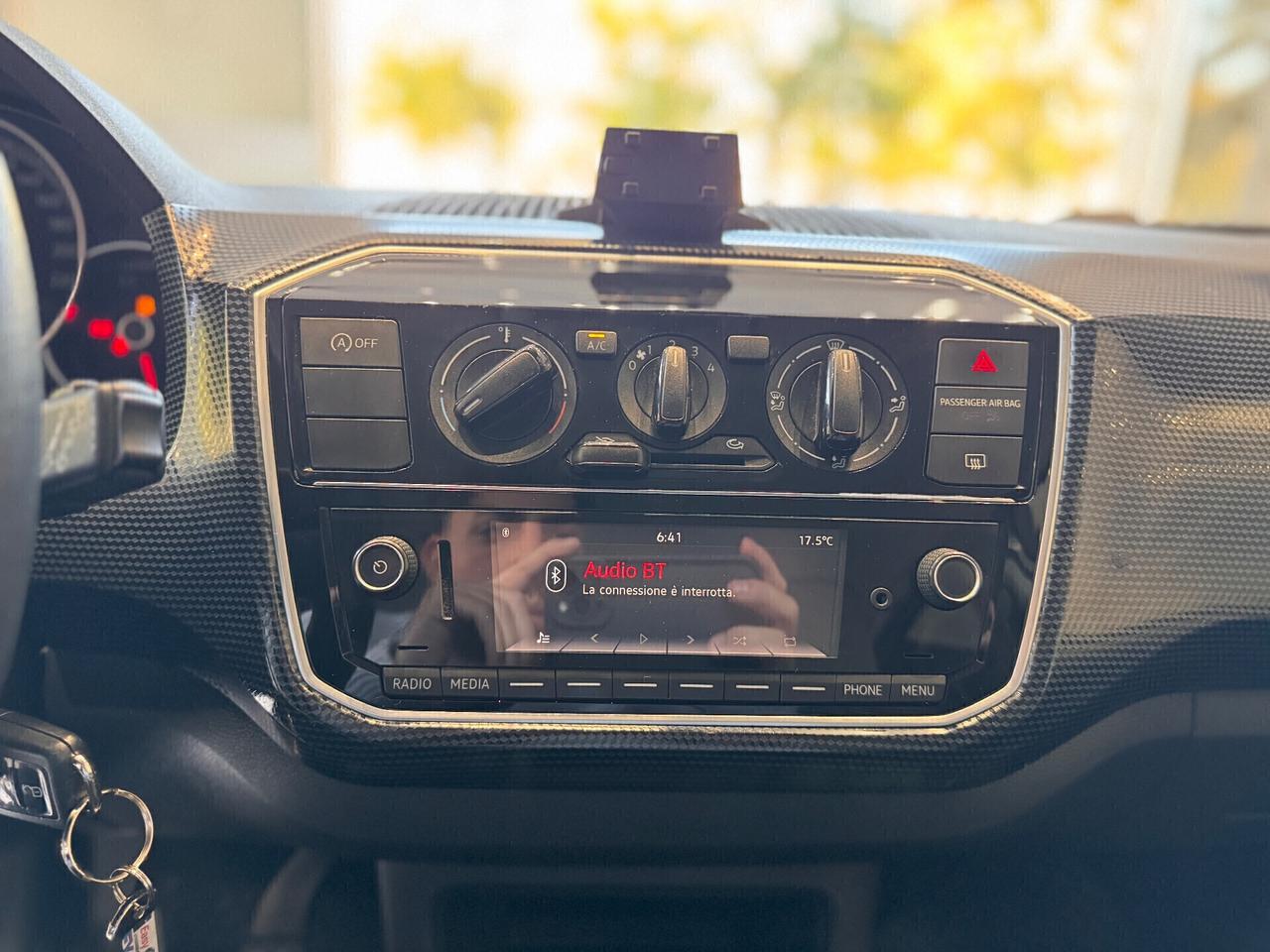 Volkswagen up! 1.0 5p. move “62.000KM”