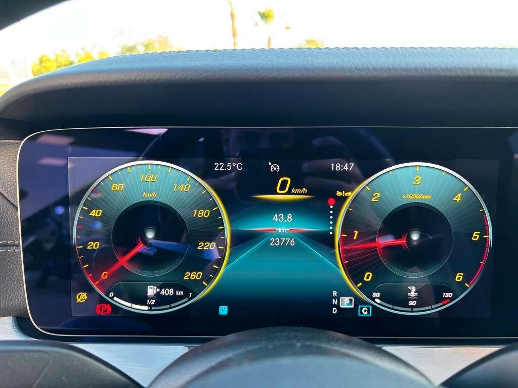 Mercedes E 220 d Cabrio Premium Plus2023/ solo 20.000 km Anticipo 5.000
