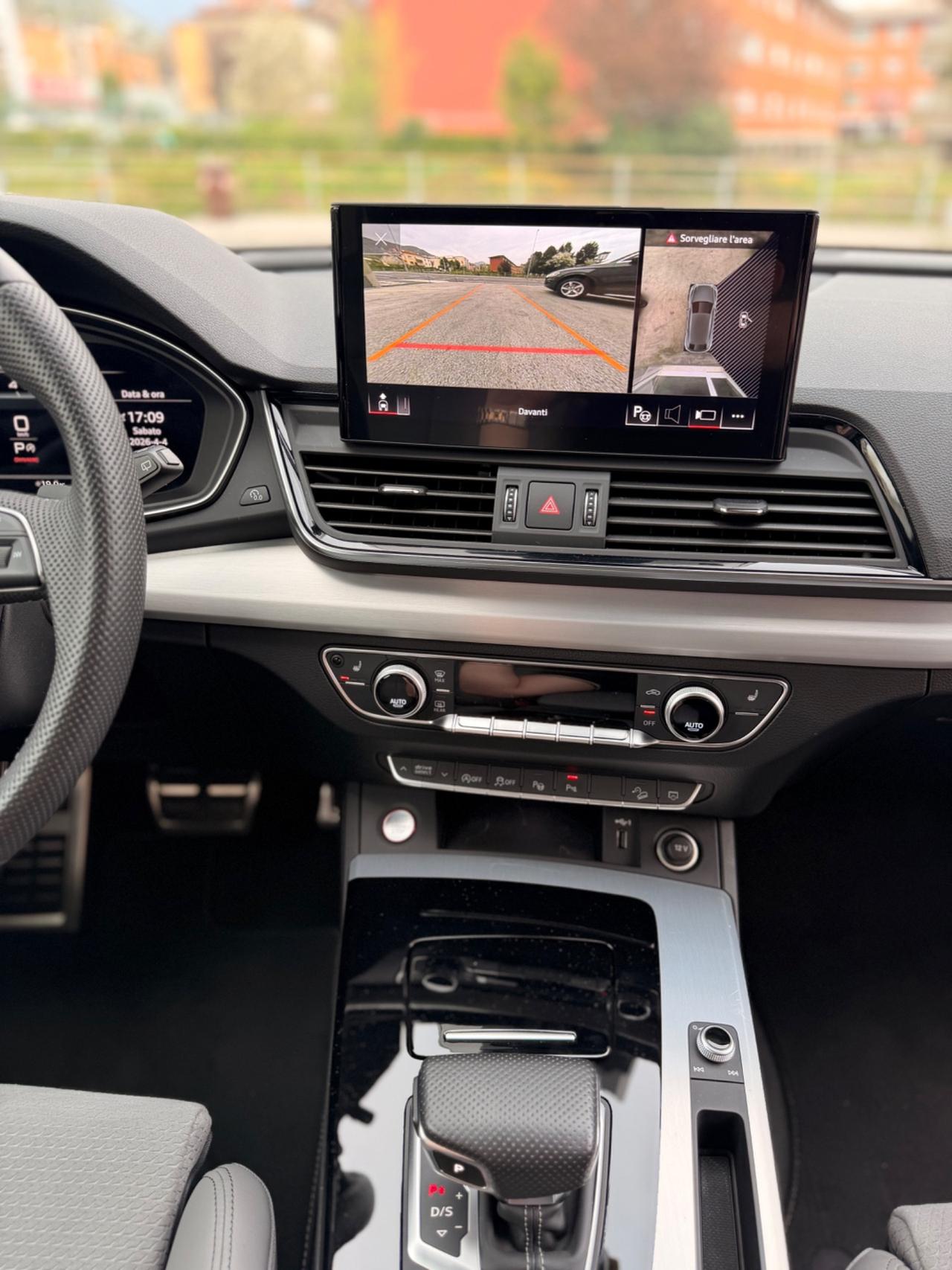 Audi SQ5 SPB TDI quattro tiptronic sport attitude