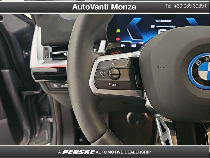 BMW iX2 eDrive 20 M Sport