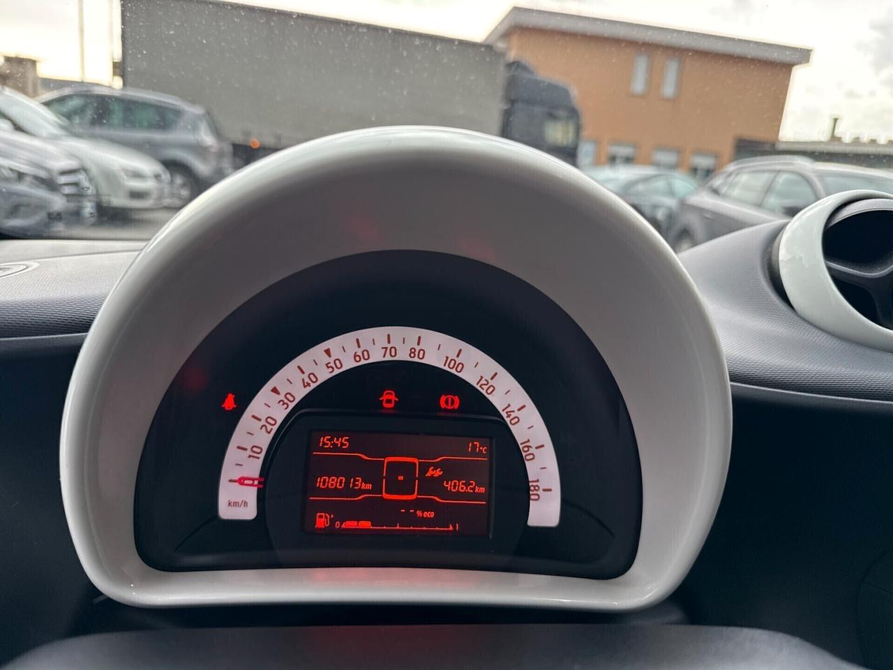 smart forTwo 1.0 71cv