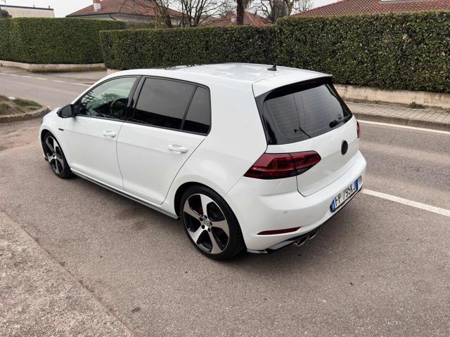 VOLKSWAGEN Golf 2.0 TDI 5p. 150CV R-LINE