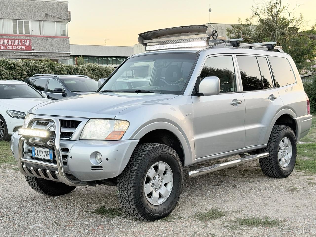 Mitsubishi Pajero 3.2 Diesel 160cv 4X4 7 posti 2007 automatico