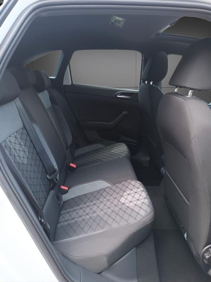 Volkswagen Taigo 1000 TSI R-LINE PLUS 116 CV DSG KM 0 ITALIA