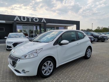 PEUGEOT 208 1.4 HDi 68 CV 3p. Allure