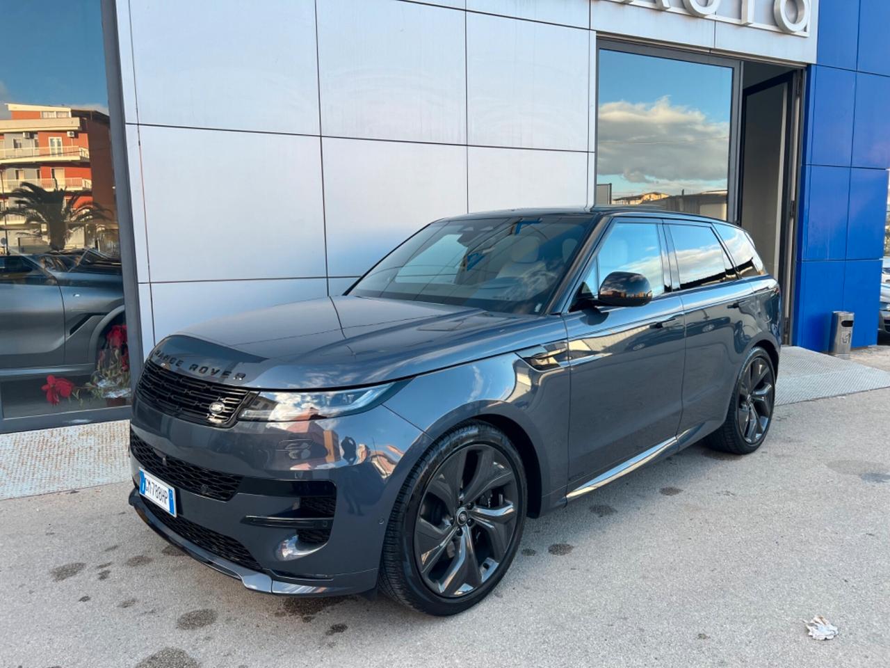 Range Rover Sport 3.0 phev 510cv possibilità noleggio no scoring