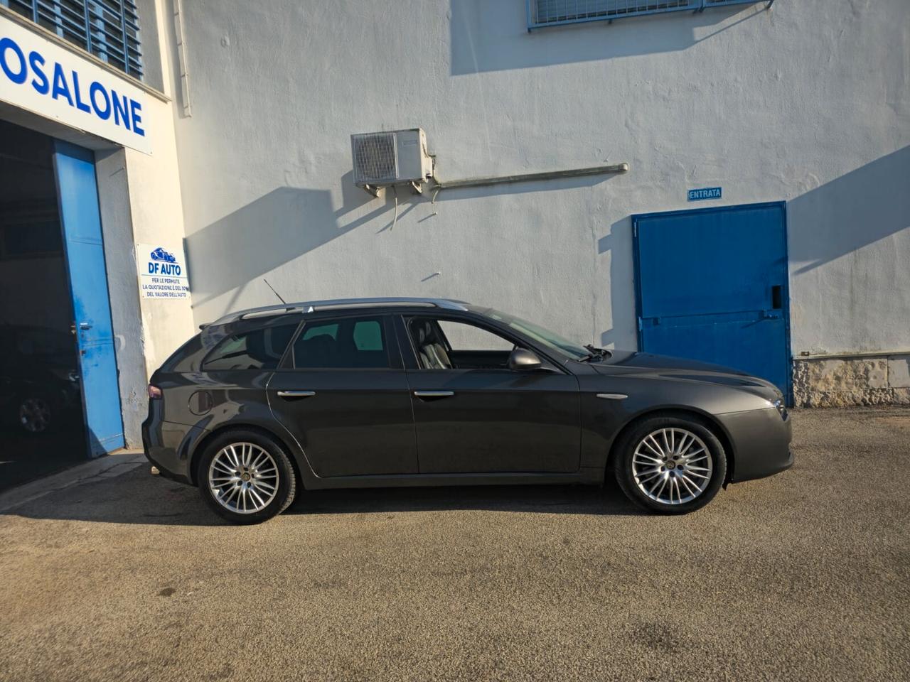 Alfa Romeo 159 2.4 JTDm 20V Sportwagon TI Q-Tronic