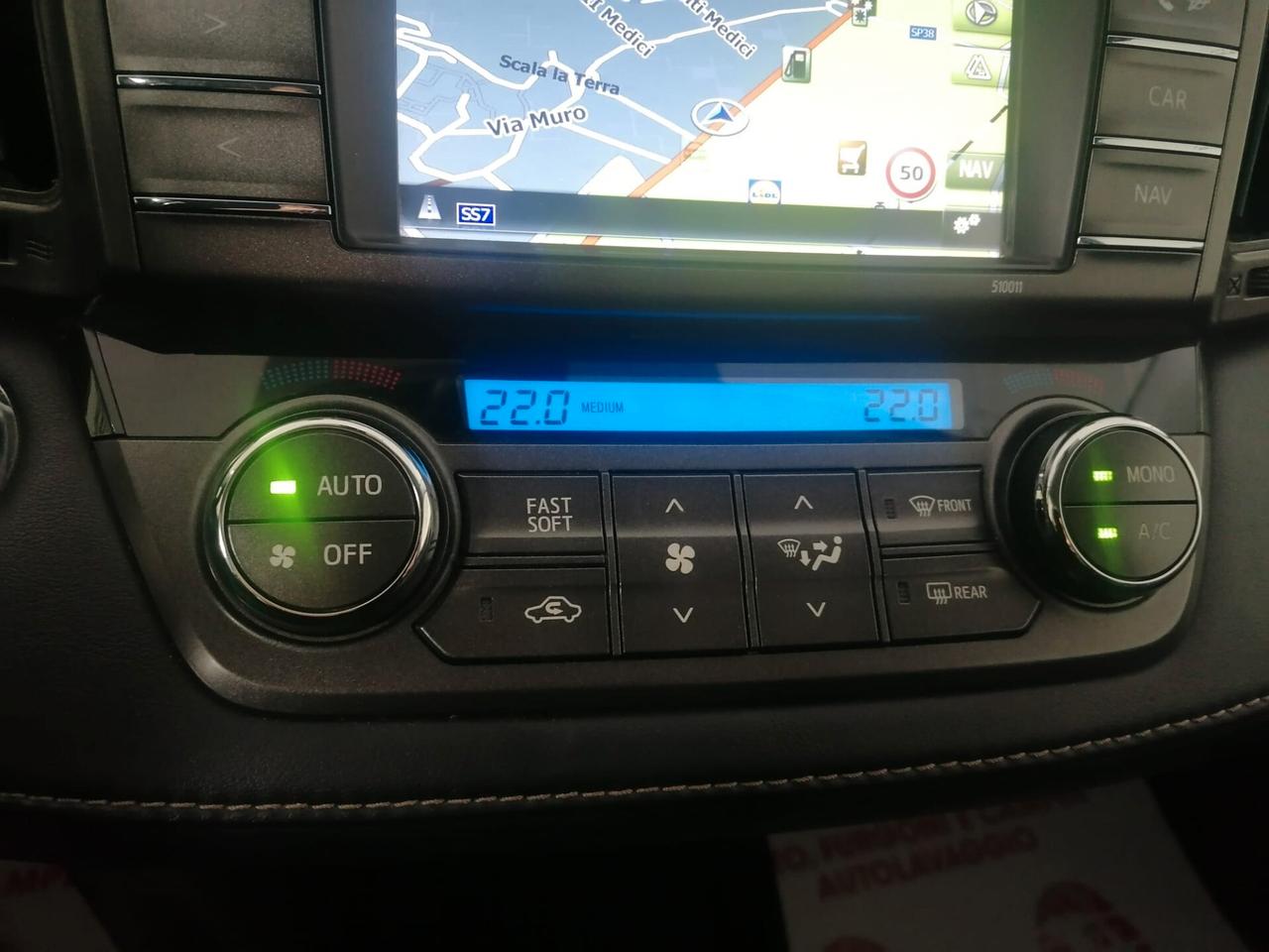 Toyota RAV 4 RAV4 2.2 D-CAT A/T 4WD Lounge White Ed.