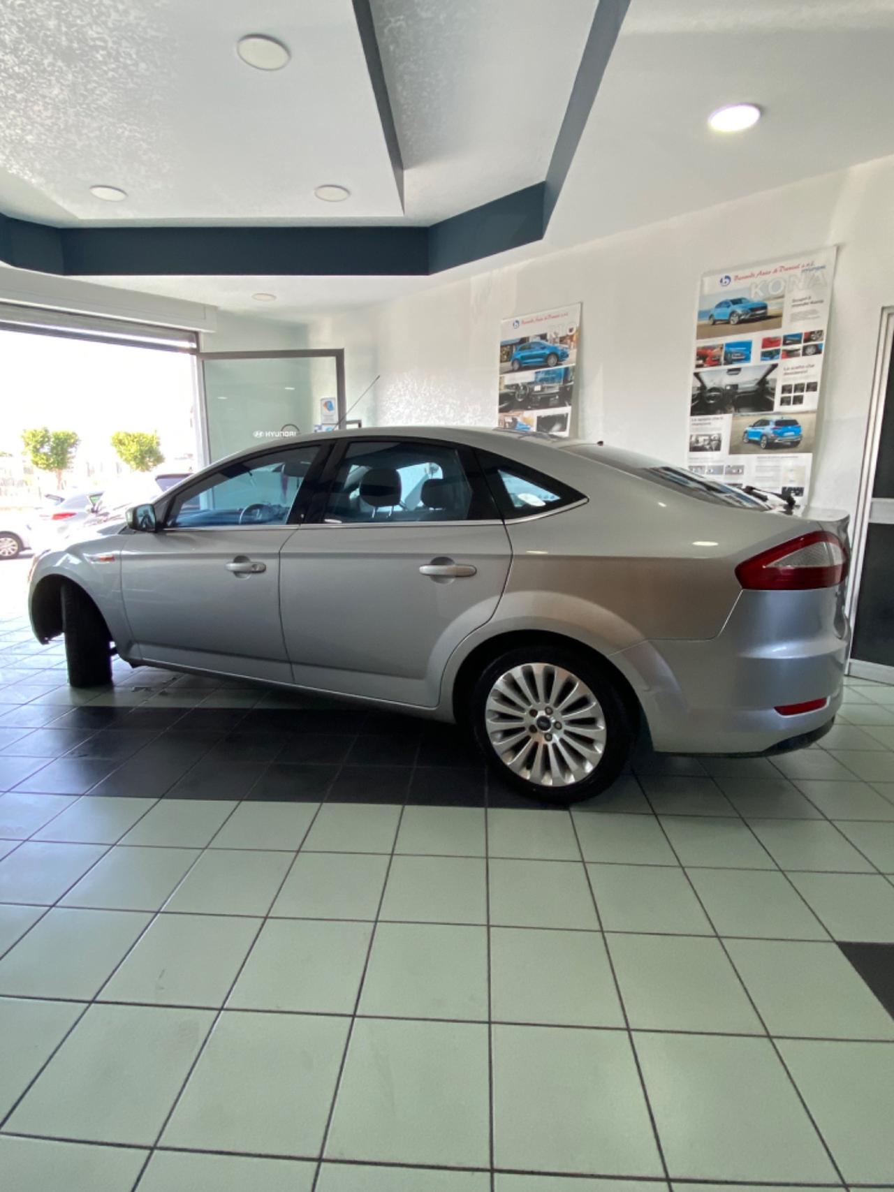 Ford Mondeo 2.0 TDCi 140 CV 4 porte Titanium DPF