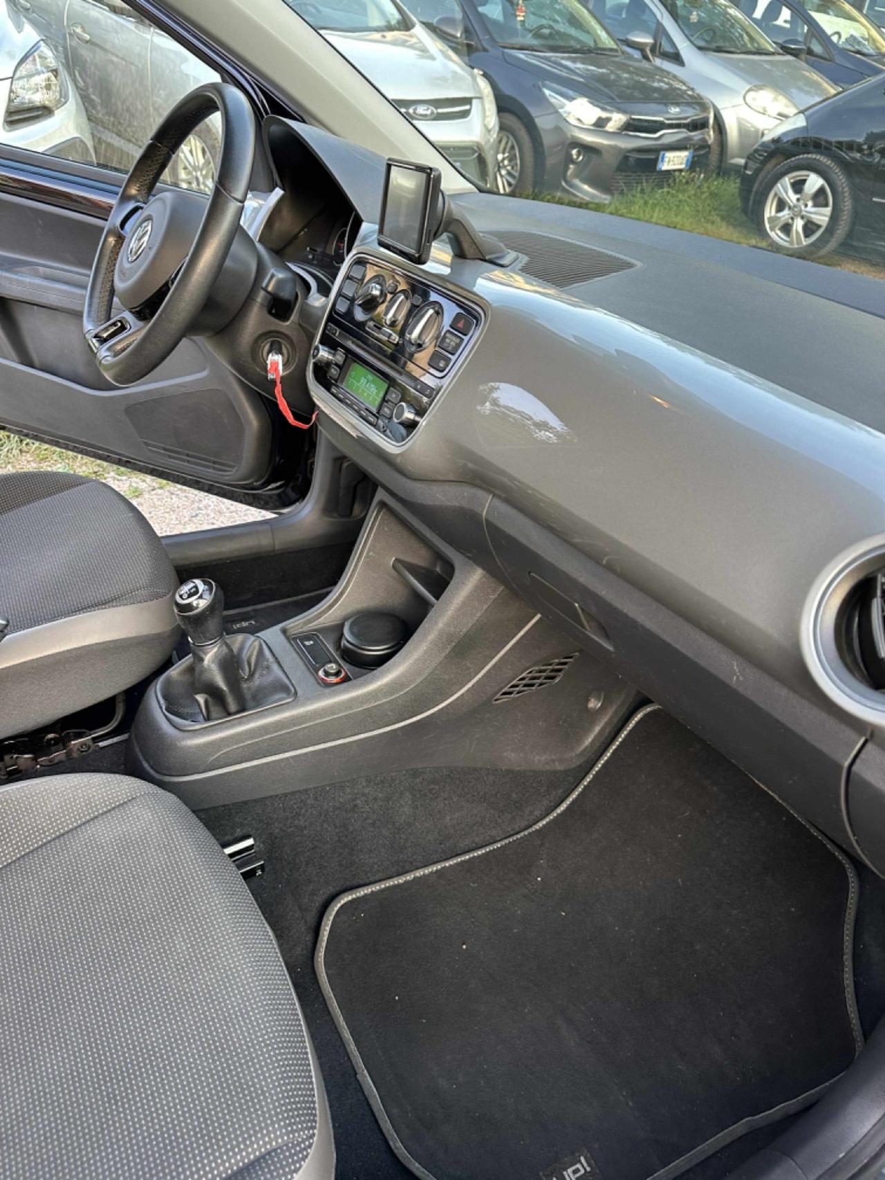 Volkswagen UP! 1.0 75 CV HIGH KMCERT NEOPAT GARANZ