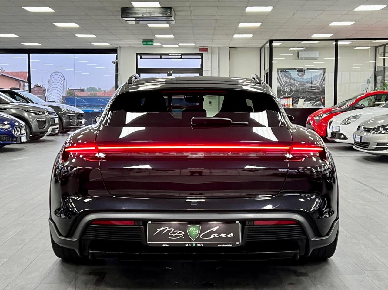 Porsche Taycan Cross Turismo 4 5p ti