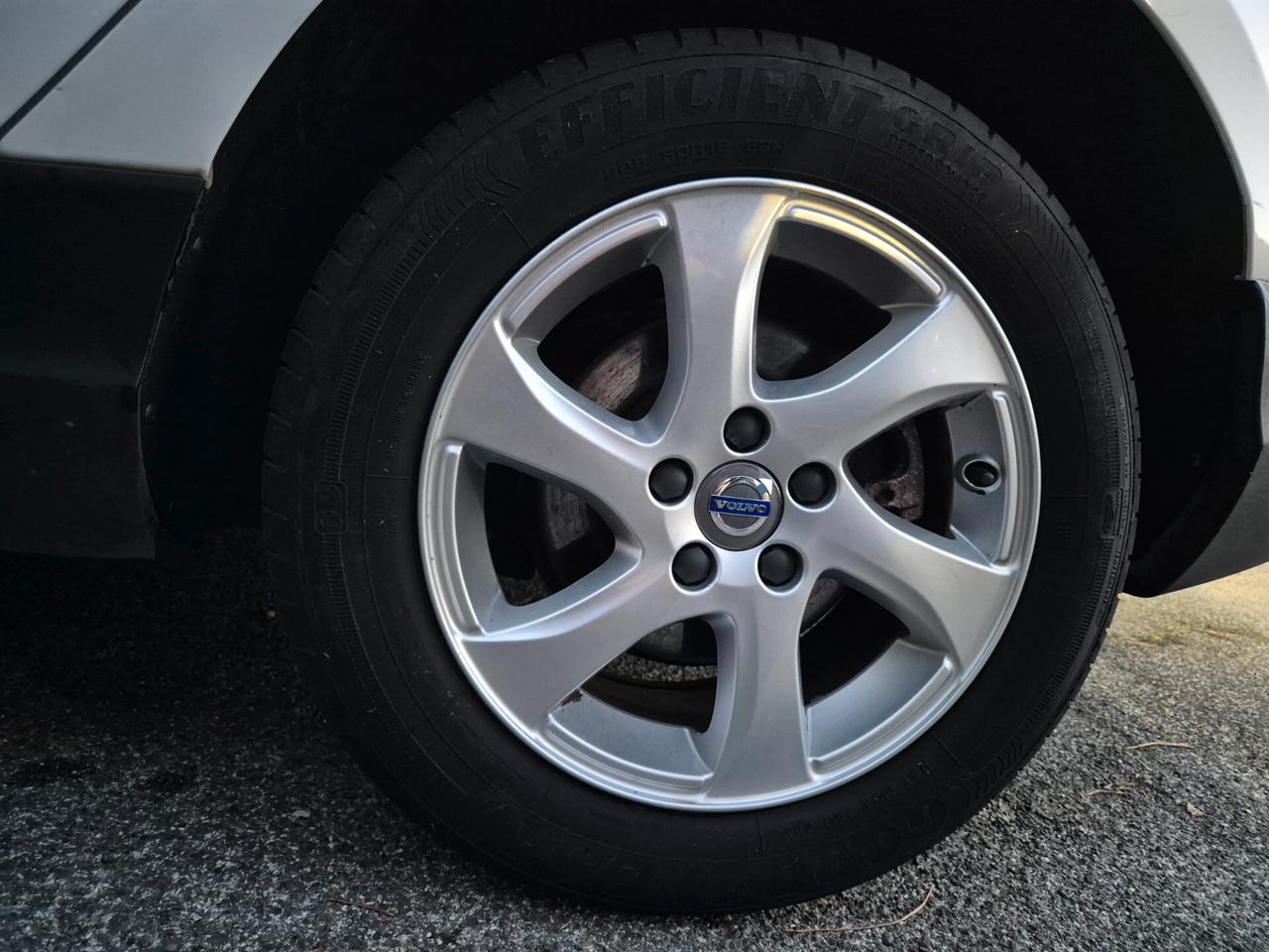 Volvo V40 Cross Country D2 1.6 Powershift Kinetic N1