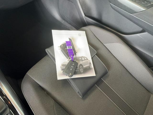 VOLKSWAGEN T-Roc 1.0 TSI EDITION PLUS