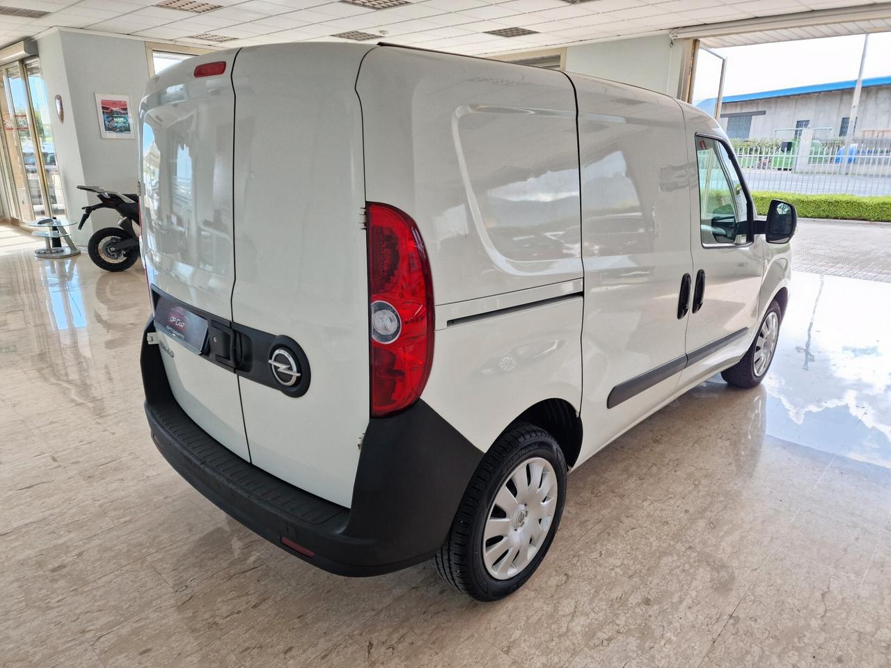 Opel Combo Doblò 1.6 Mjet 120CV