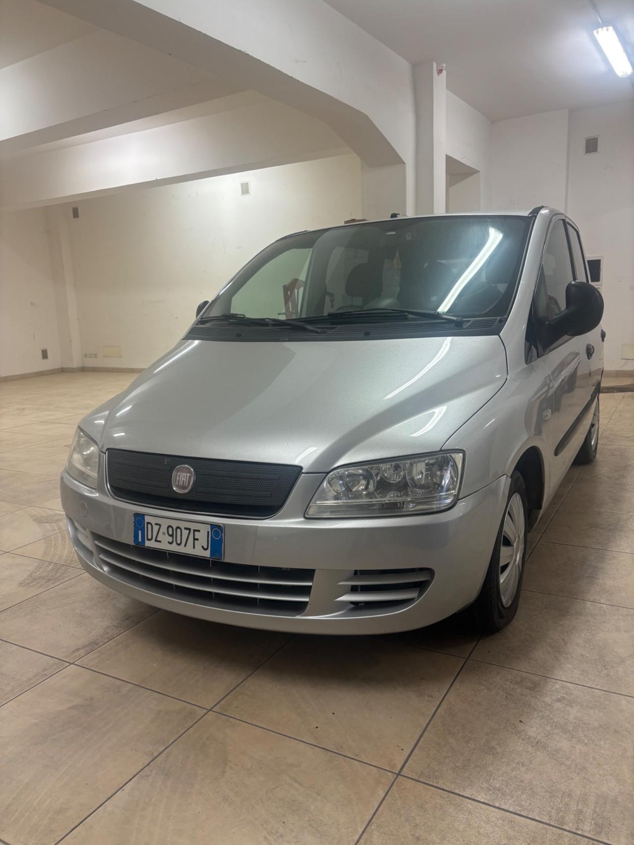 Fiat Multipla 1.9 MJT Active