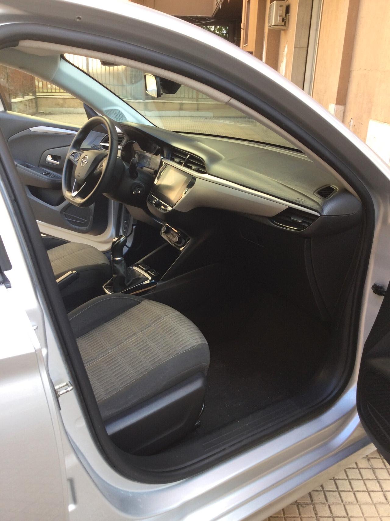 Opel Corsa 1.2 Blitz Edition