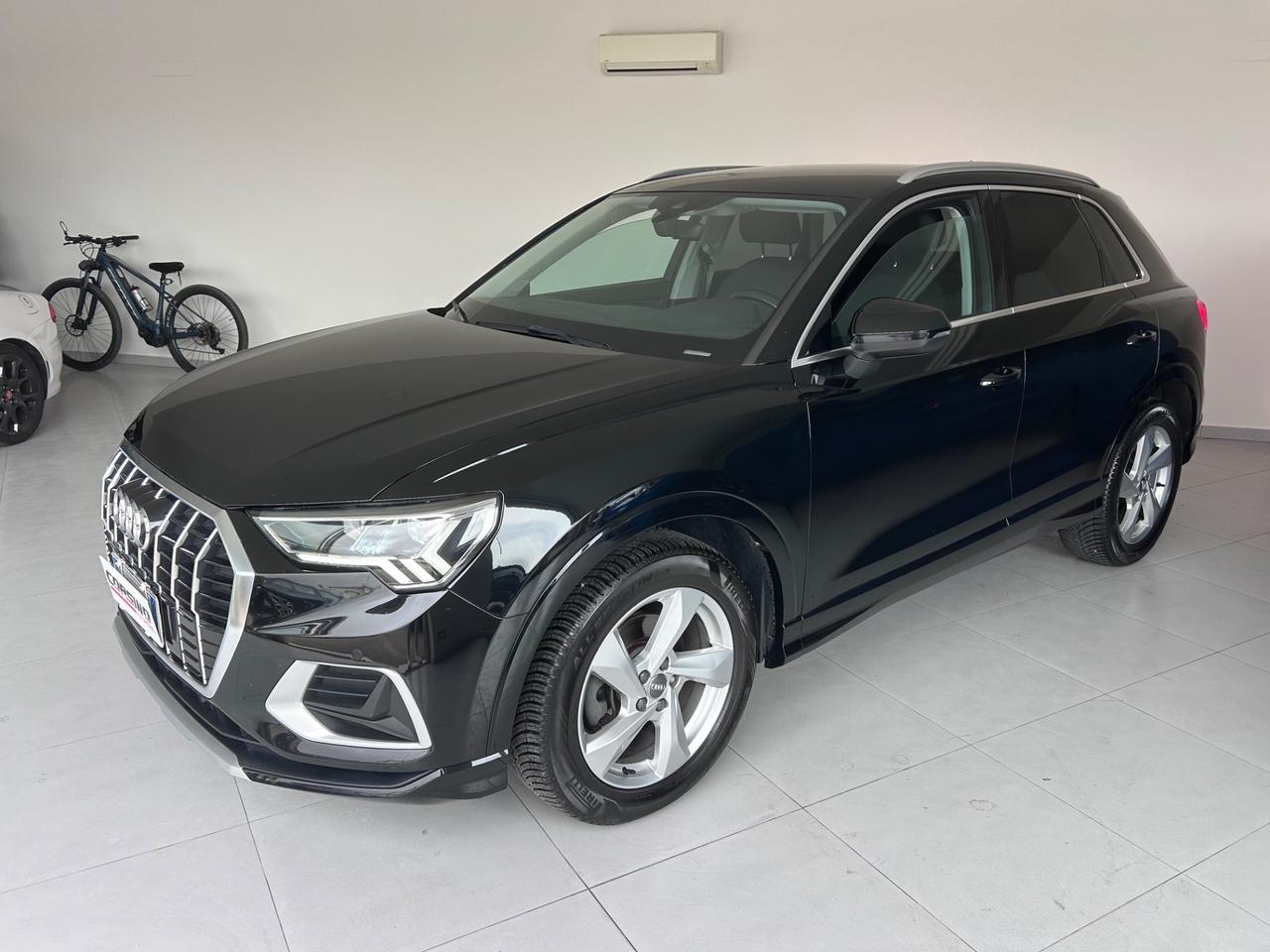 Audi Q3 35 TDI S tronic line edition