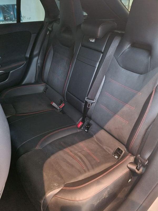 Mercedes-Benz CLA 220 d Automatic Premium Shooting Brake AMG LINE