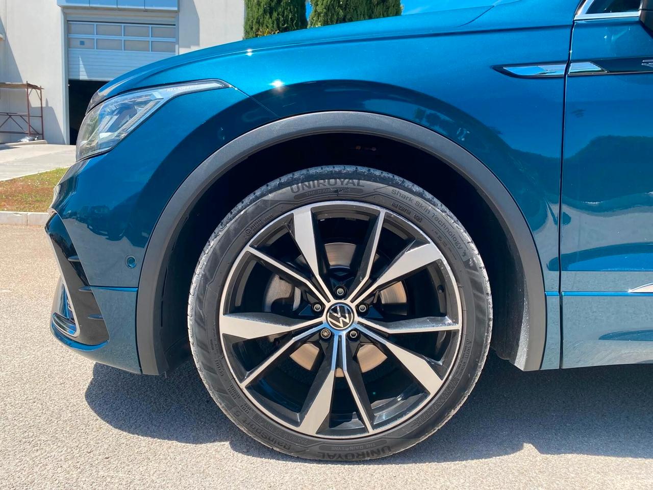 Volkswagen Tiguan 2.0 TDI 200 CV SCR DSG 4MOTION R-Line - AUTOCARRO N1