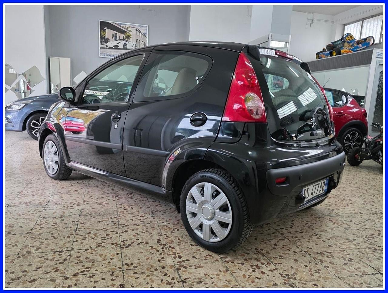 Peugeot 107 1.0 5/P Cambio Automatico Garanzia