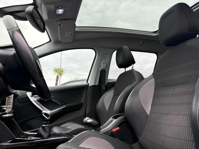 PEUGEOT 2008 BlueHDi 120 S&S Allure