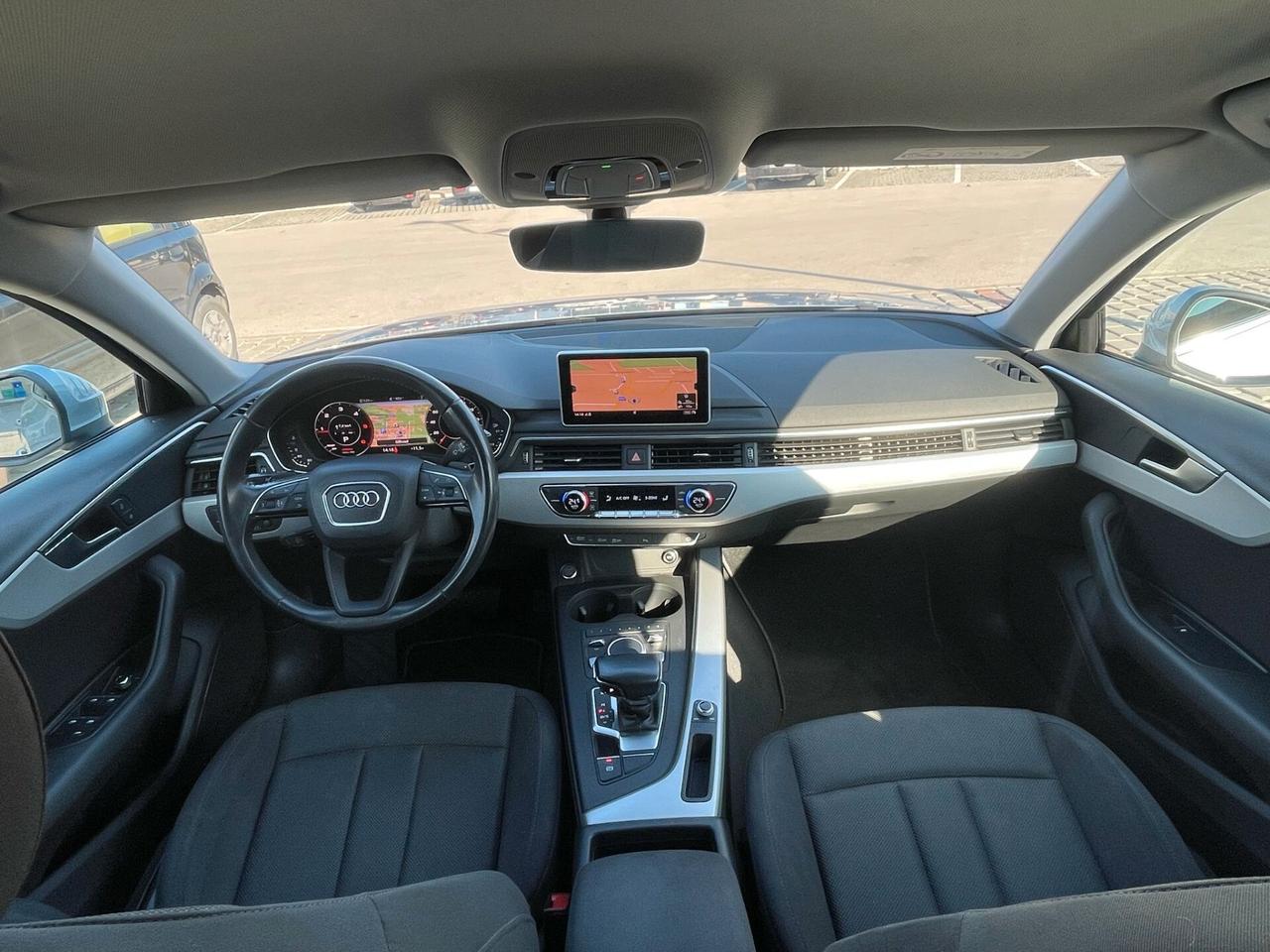 Audi A4 Avant 35 TDI 2.0 150 cv S-tronic S-line edition. Full optional