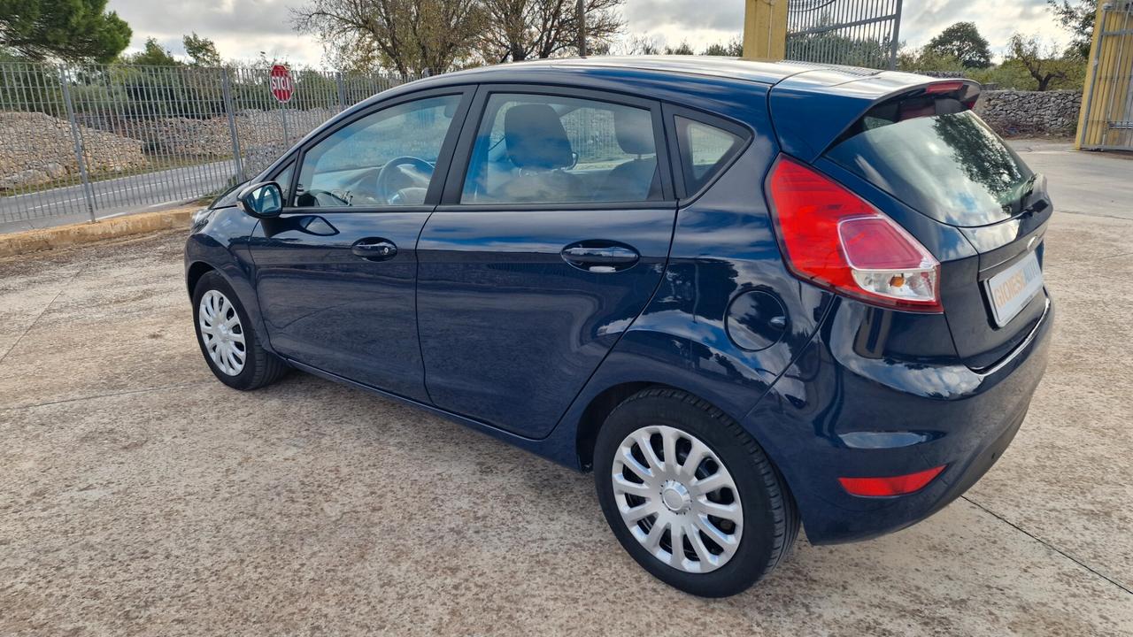 Ford Fiesta 1.5 TDCi 75CV 5 porte Business