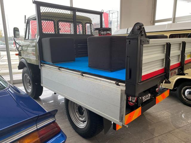 MERCEDES-BENZ AUTOCARRO RIBALTABILE TRILATERALE UNIMOG