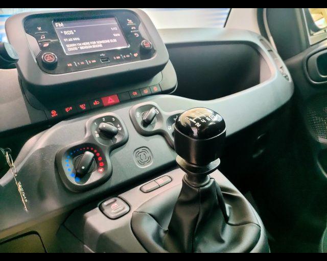 FIAT New Panda 1.0 firefly hybrid s&s 70cv 5p.ti