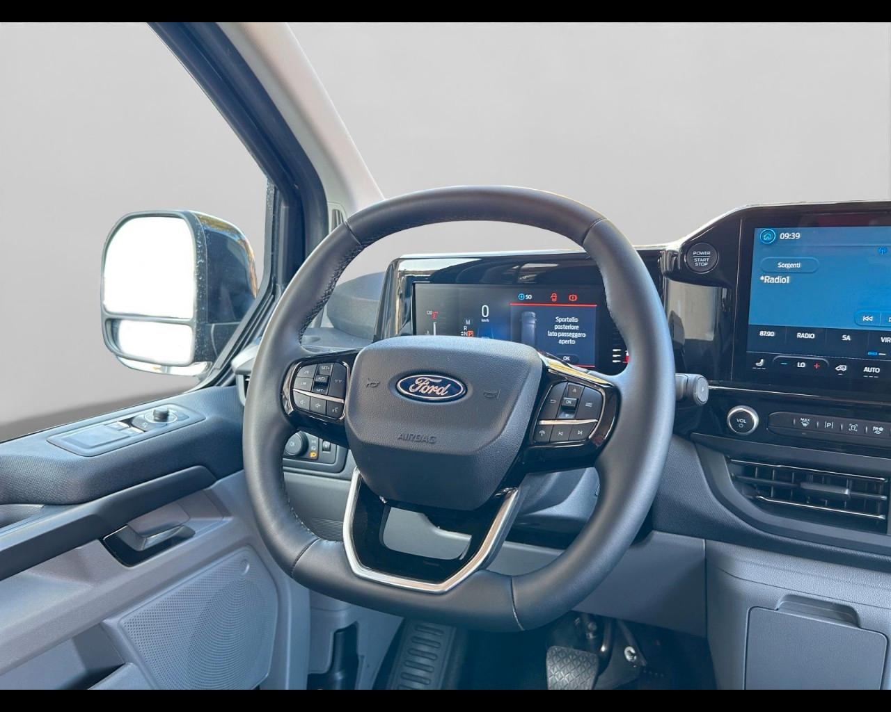 FORD Tourneo Custom V710 - tourneo custom V710 320 2.0 ecoblue 136cv Titanium L2H1 A8