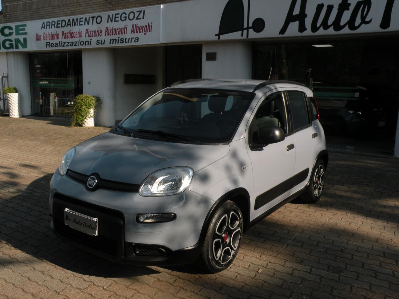 FIAT PANDA HYBRID 1.0 70CV 2022