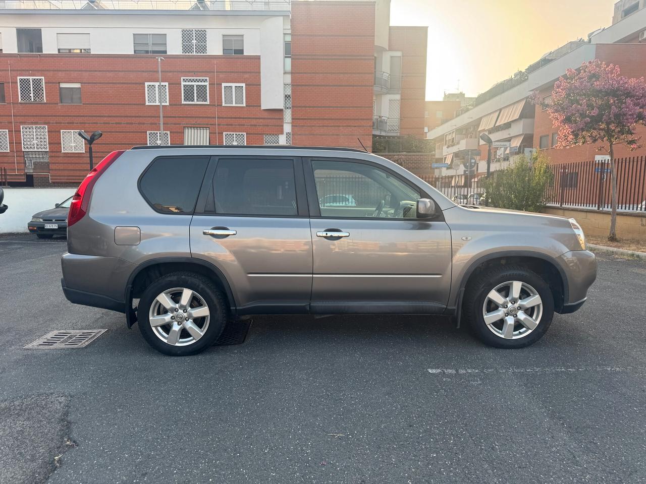 Nissan X-Trail 2.0 dCi 150CV LE Platinum 4x4 Gancio Traino