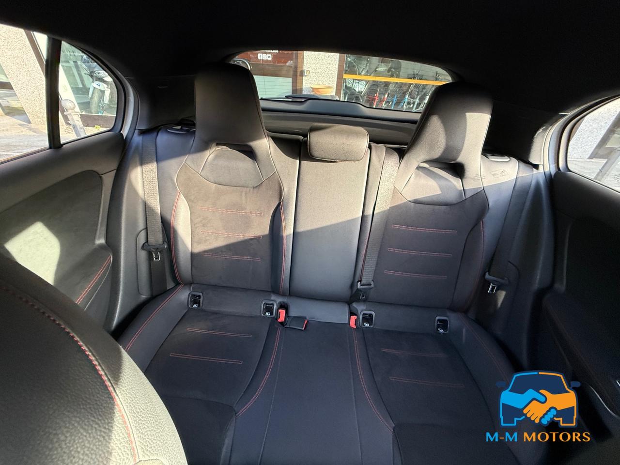 Mercedes A 200 D Premium 8G-DCT