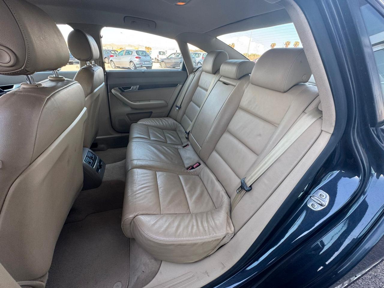 Audi A6 3.0 V6 TDI quattro