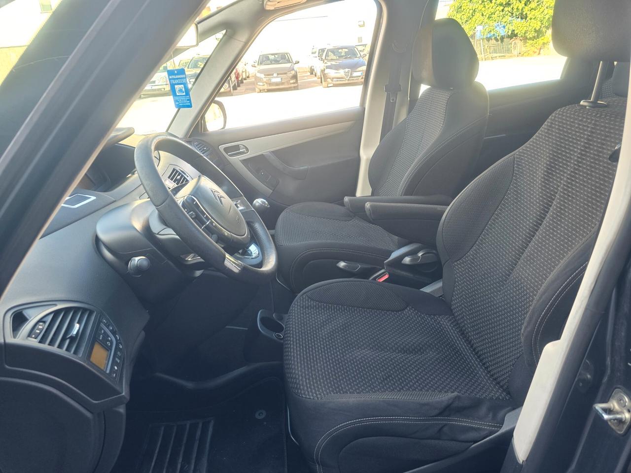 C4 Picasso 1.6hdi 110cv full opt nuova 2011