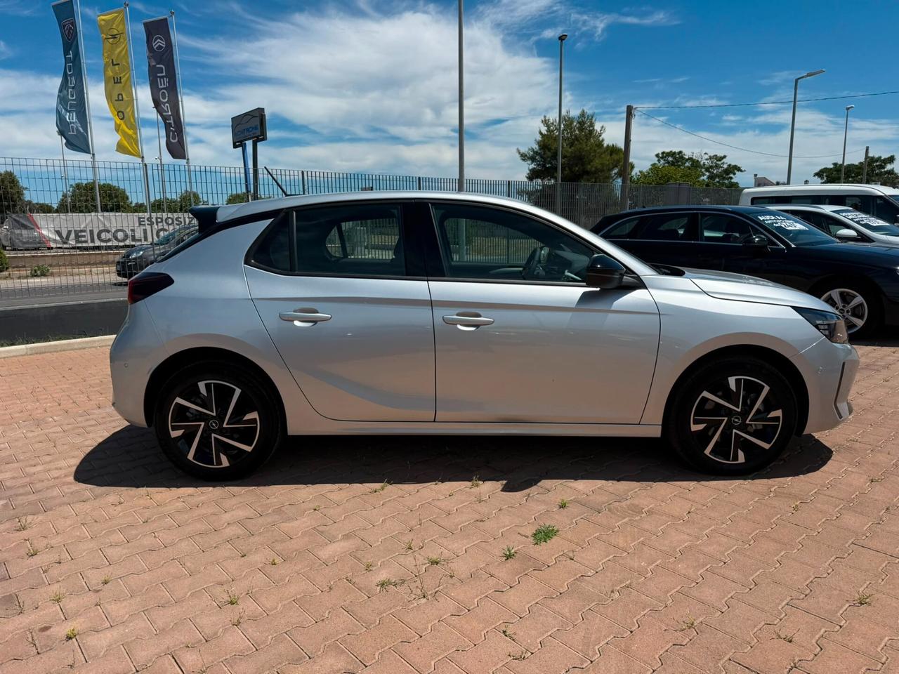 Opel Corsa Hybrid 110 CV aut. GS