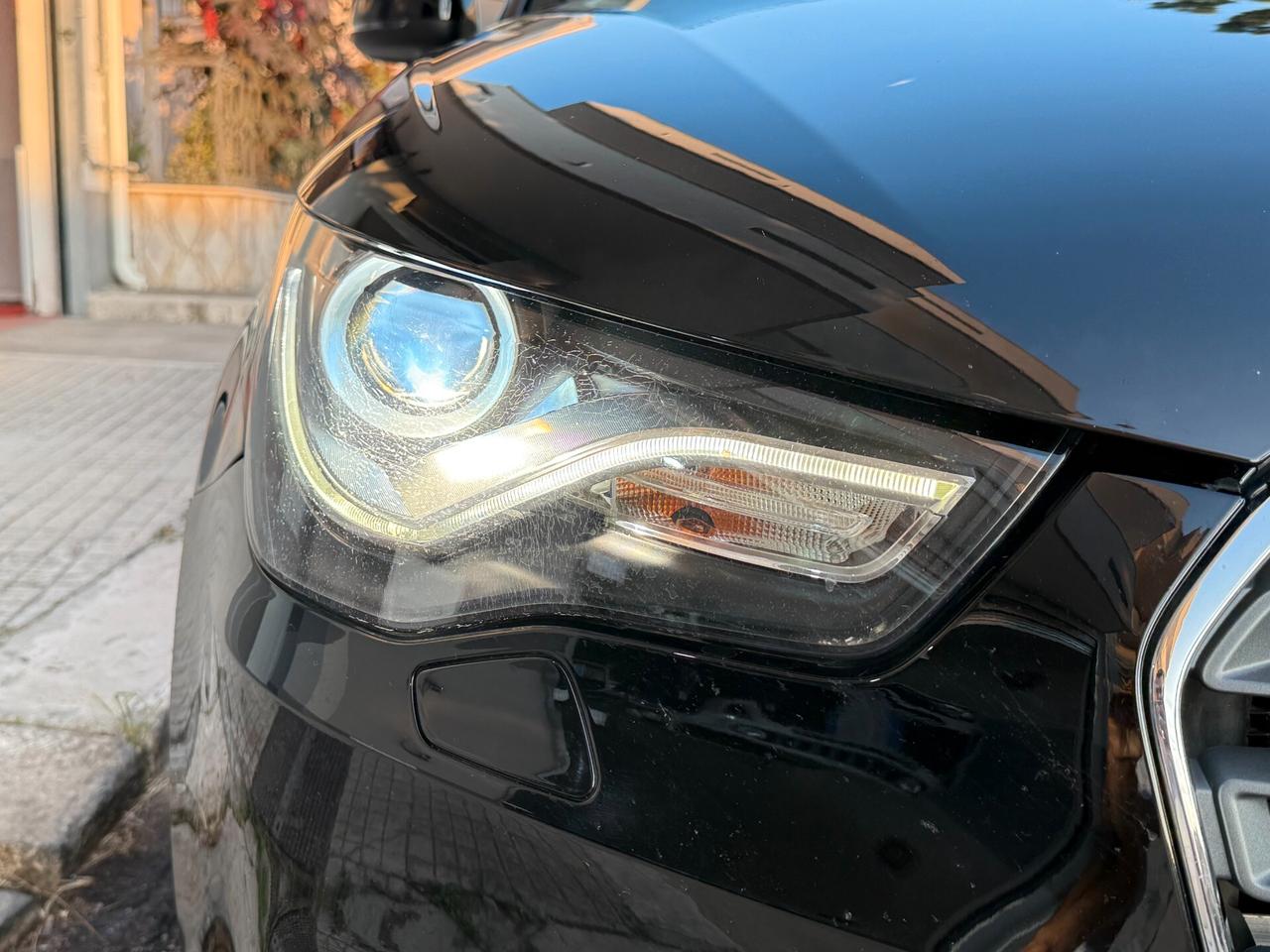 Audi A1 SPB 1.6 TDI 105CV NAVI LED - 2012