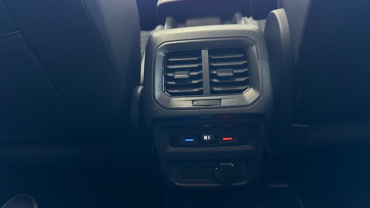 Volkswagen Tiguan 2.0 TDI 200 CV SCR DSG 4MOTION R-Line