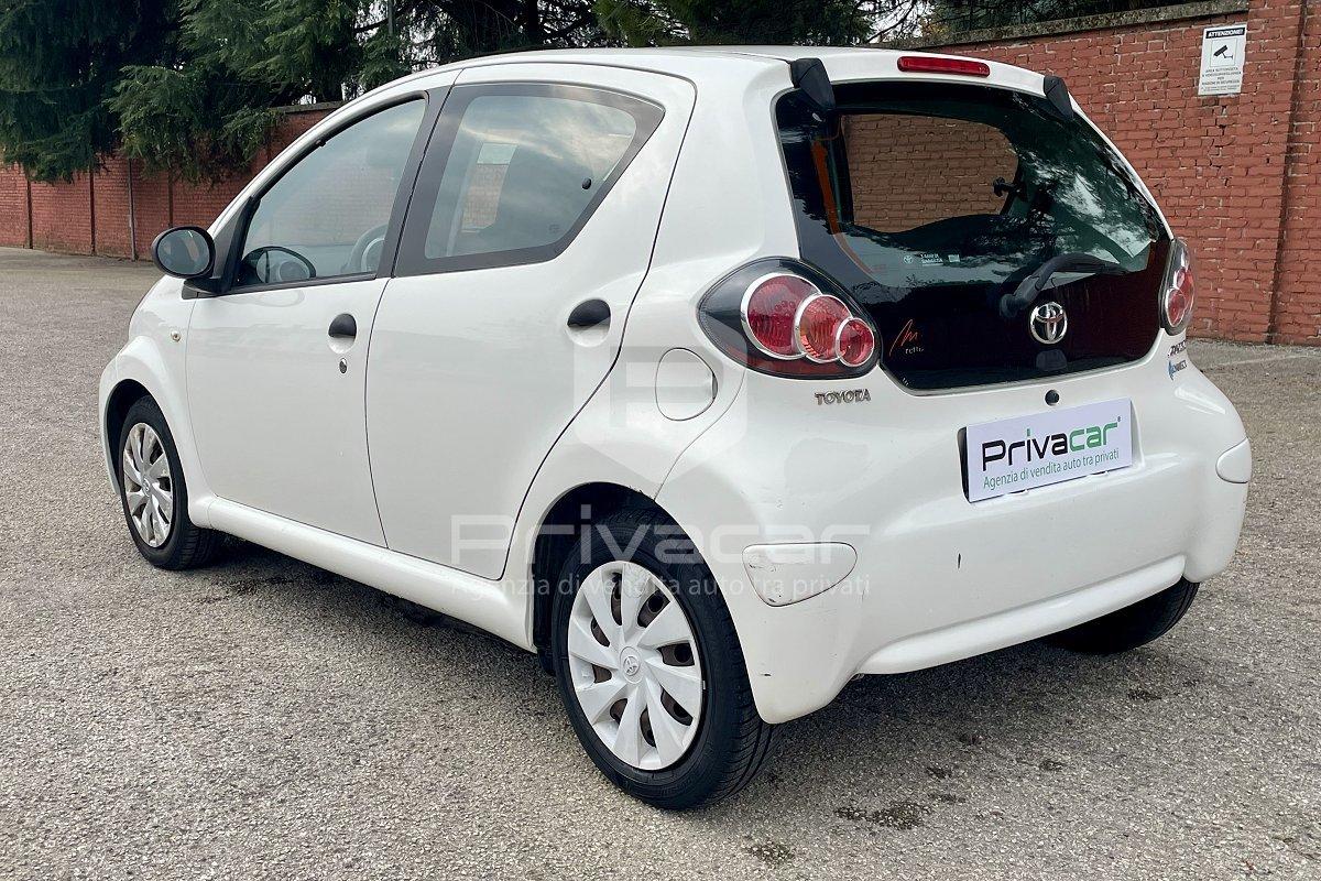 TOYOTA Aygo 1.0 12V VVT-i 5 porte Active Connect