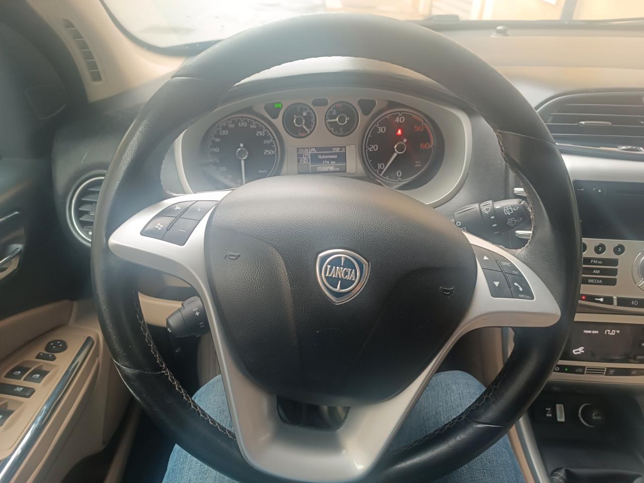 Lancia Delta 1.6 MJT DPF 105 CV PLATINO