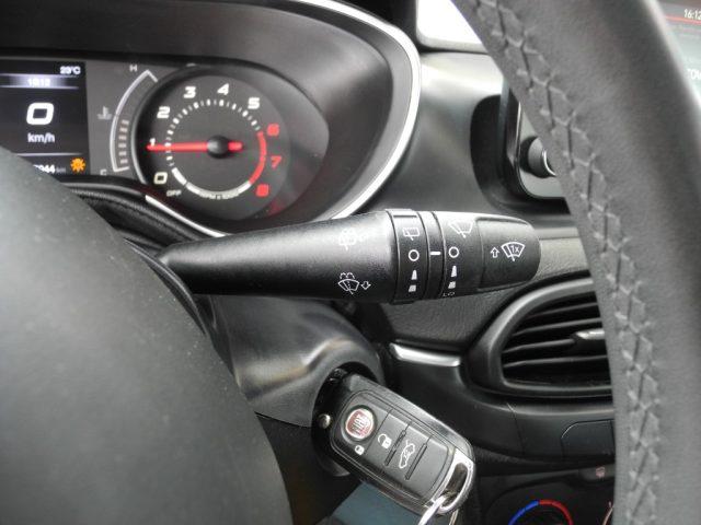 FIAT Tipo 1.4 95cv 5p. Mirror - Ok NEOPATENTATI - DA VETRINA