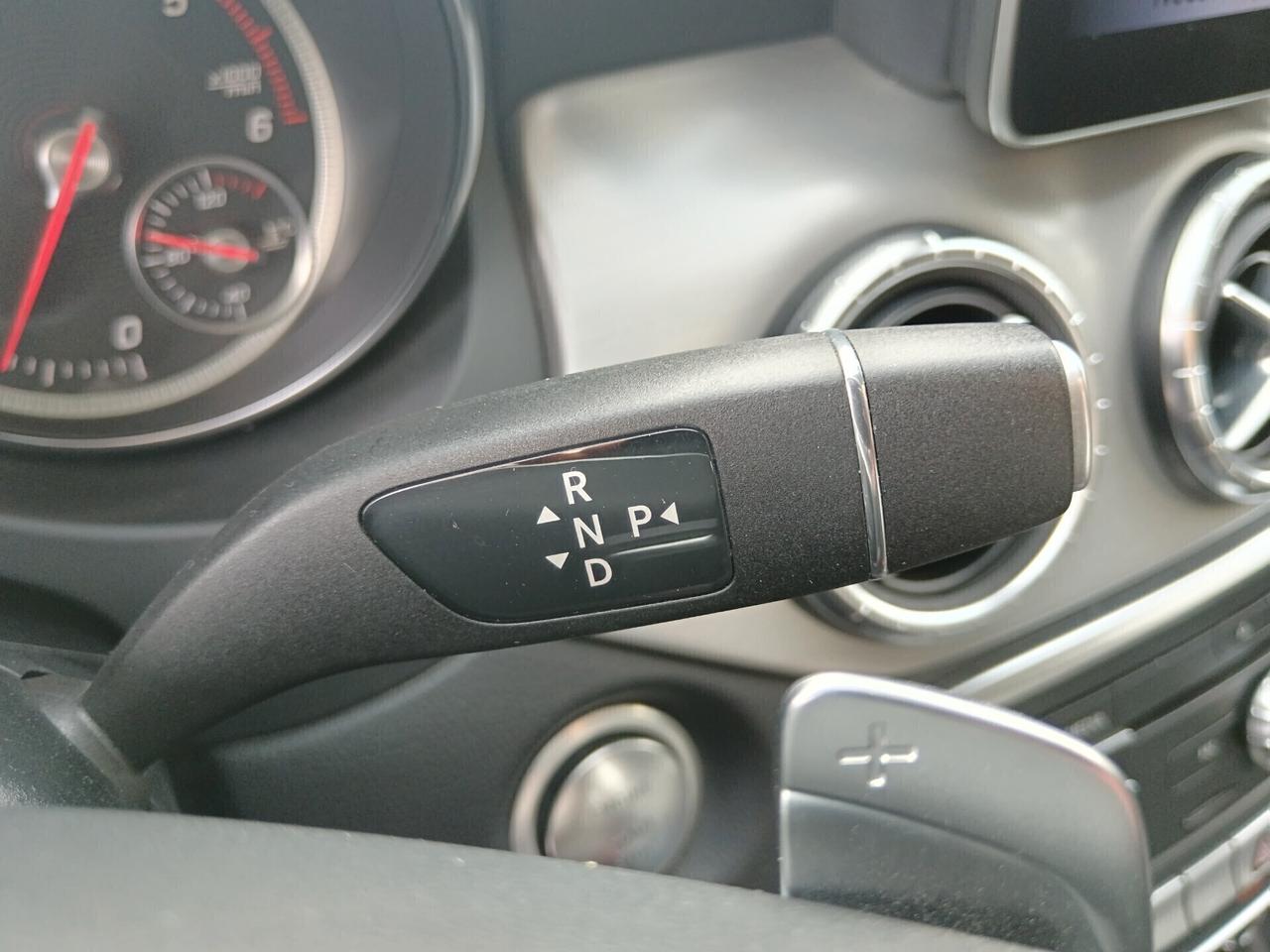 Mercedes-benz CLA 200 136CV 4MATIC SW FULL OPT