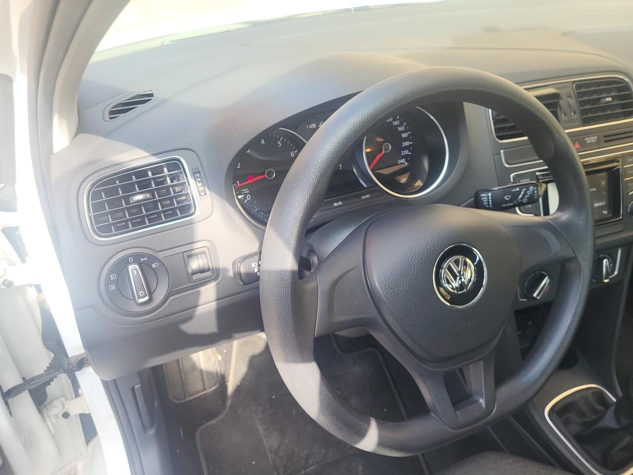 VOLKSWAGEN POLO 1,0 MPI-EURO 6-UNICA PROPRIETARIA