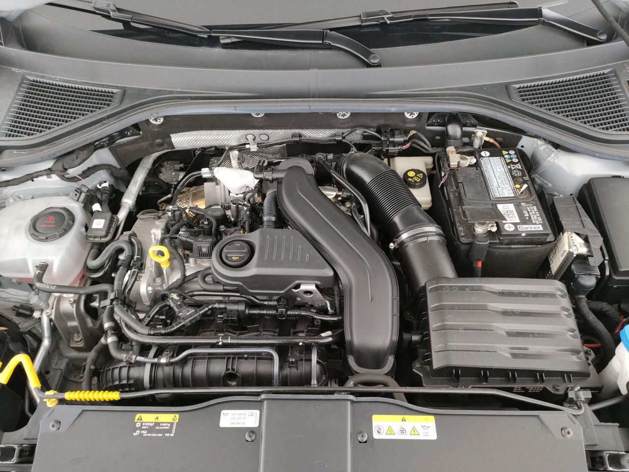 Volkswagen T-Roc 1.5 tsi r-line dsg