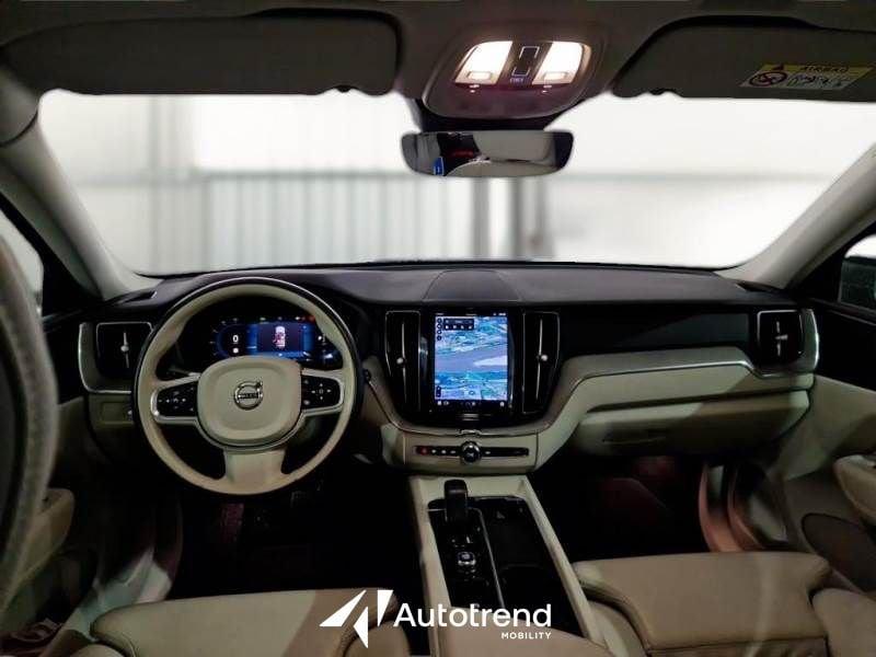 Volvo XC60 B4 197+14 CV Mild Hybrid Diesel Automatico Plus Dark N1 Autocarro